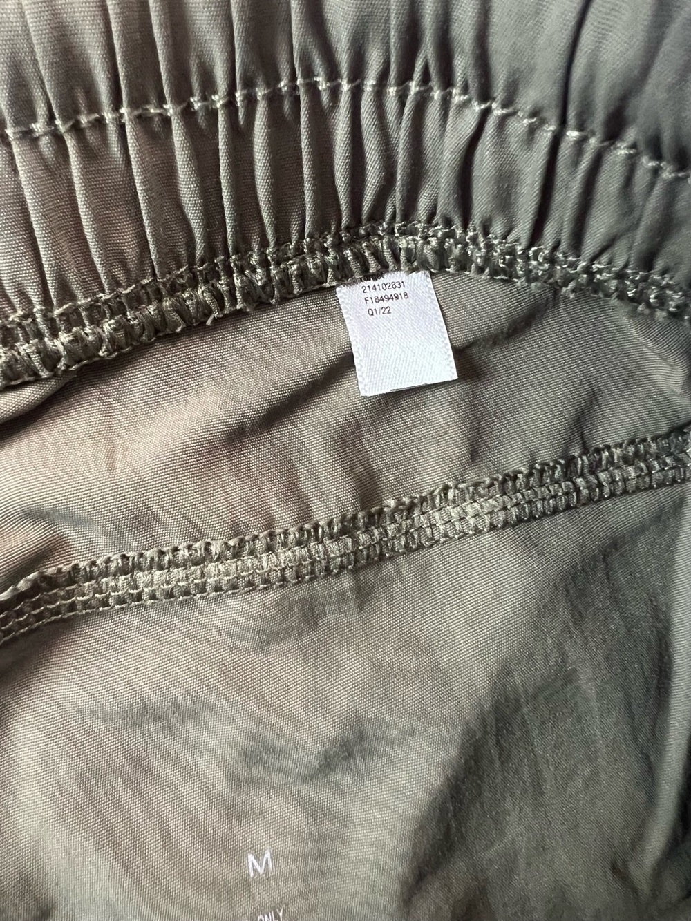 All in Motion Women’s Olive Green Athletic Running Shorts Size Medium - Picture 4 of 5